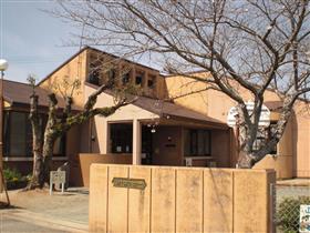 児童センター 外観